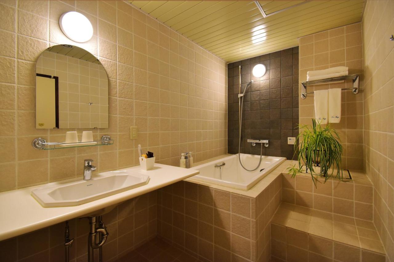 La Neige Honkan Hotel 4*